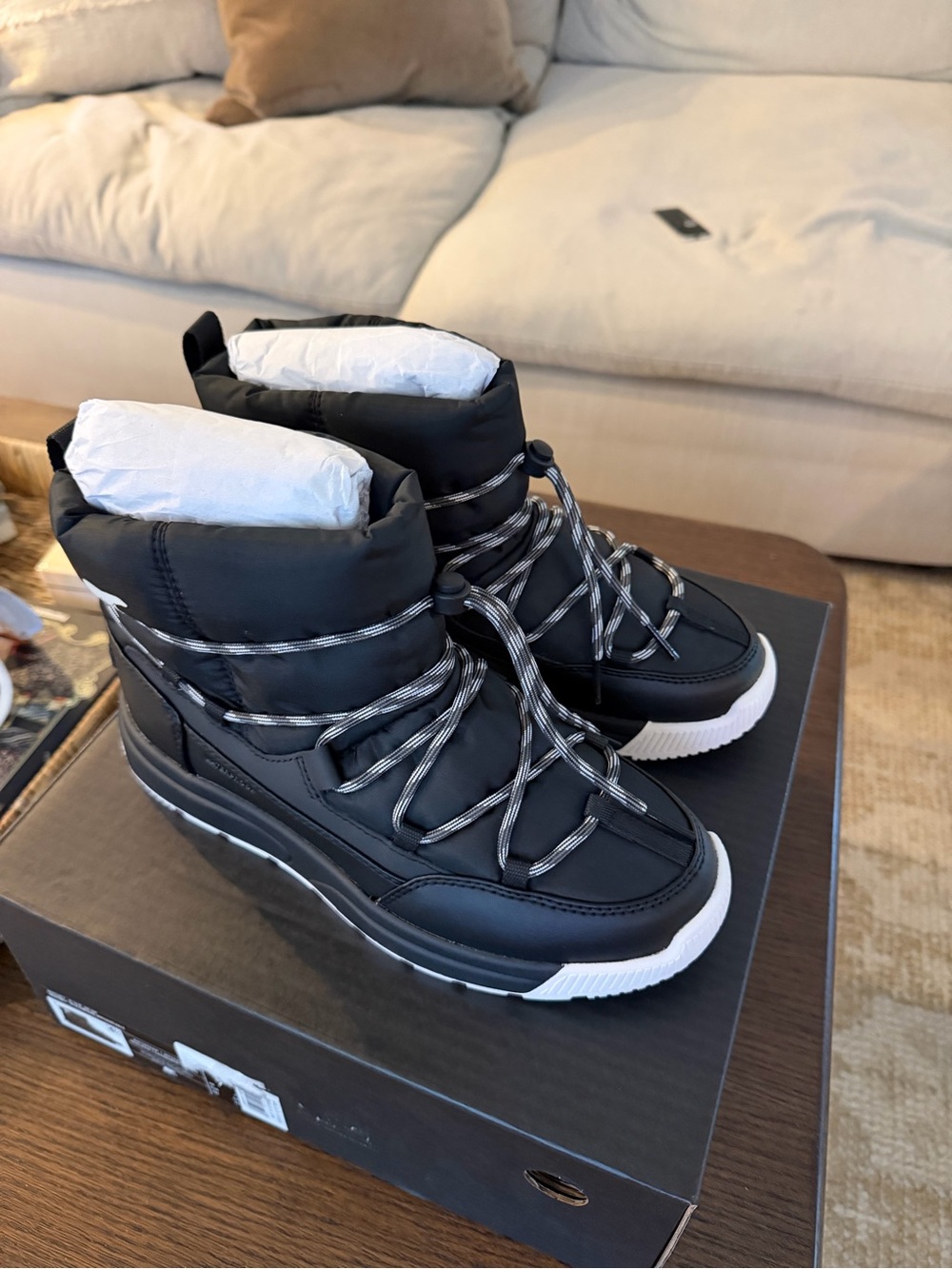 NWT Sorel Whitney Waterproof Slip On Boot